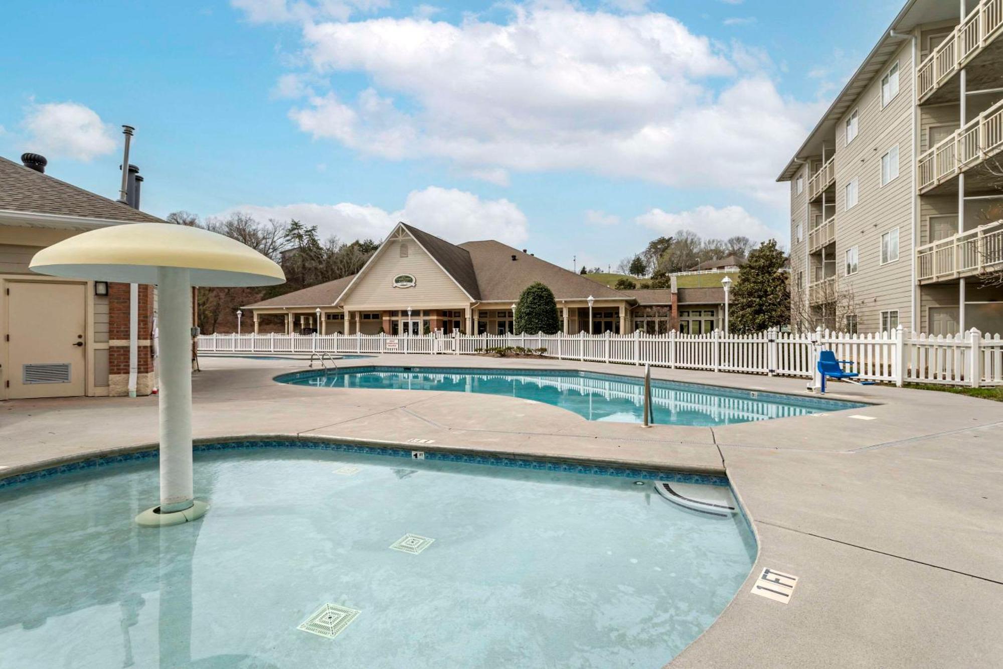 Leconte Hotel & Convention Center, Ascend Hotel Collection Pigeon Forge Extérieur photo