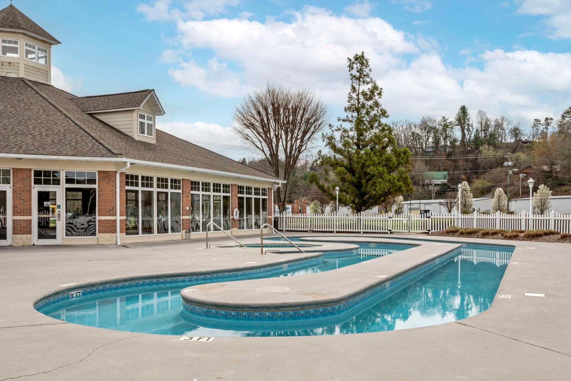 Leconte Hotel & Convention Center, Ascend Hotel Collection Pigeon Forge Extérieur photo